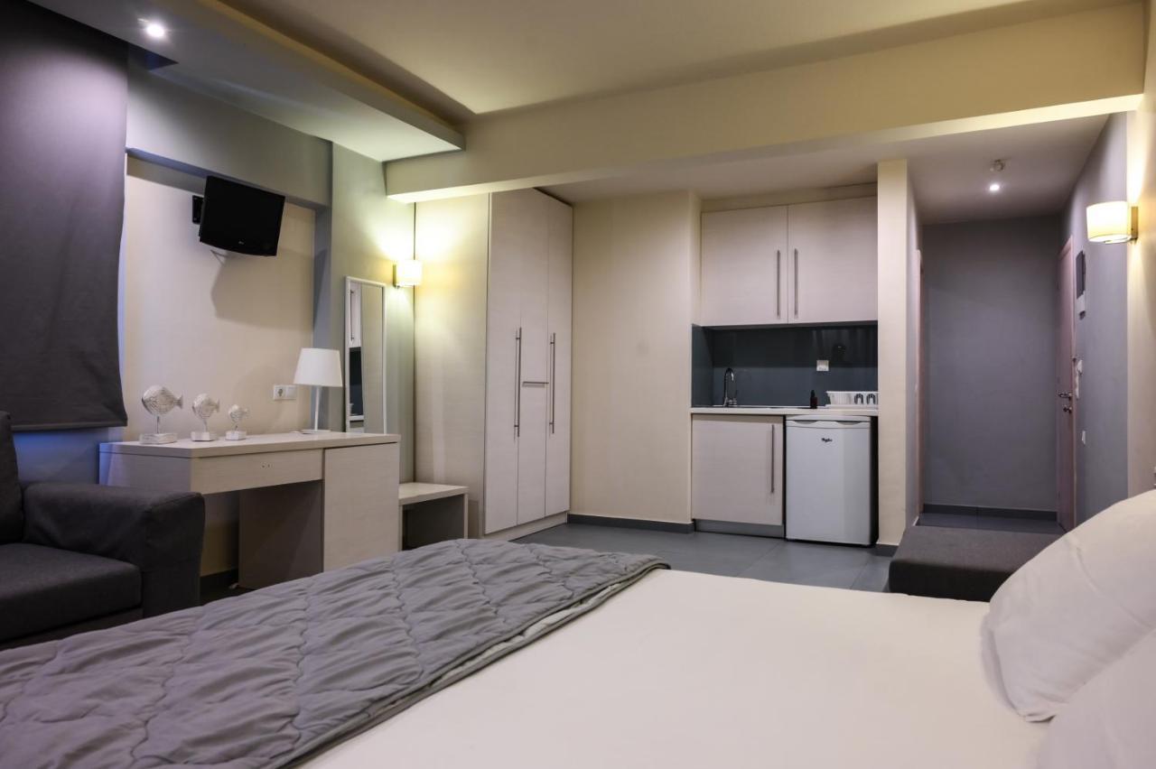 Blue Sea Boutique Apartments Olympiakí Aktí Ngoại thất bức ảnh