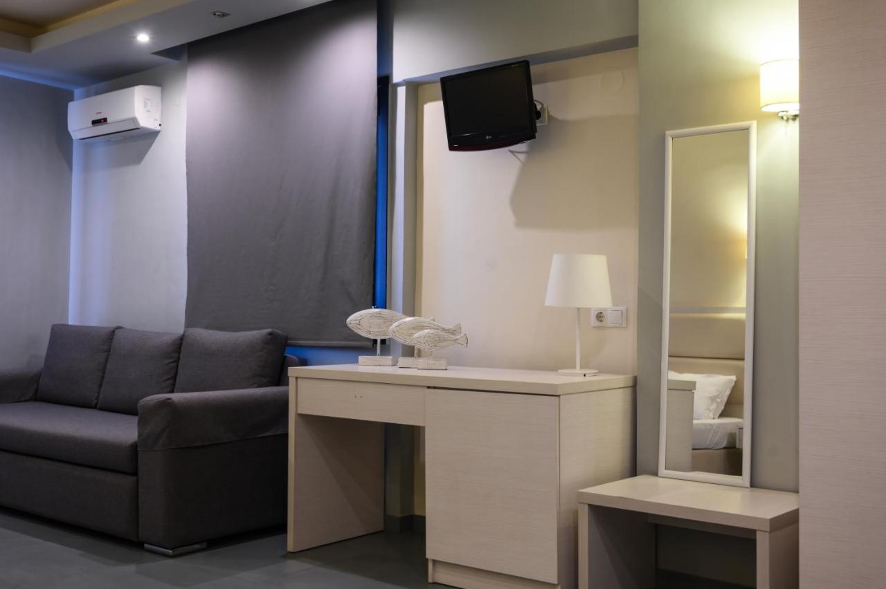 Blue Sea Boutique Apartments Olympiakí Aktí Ngoại thất bức ảnh