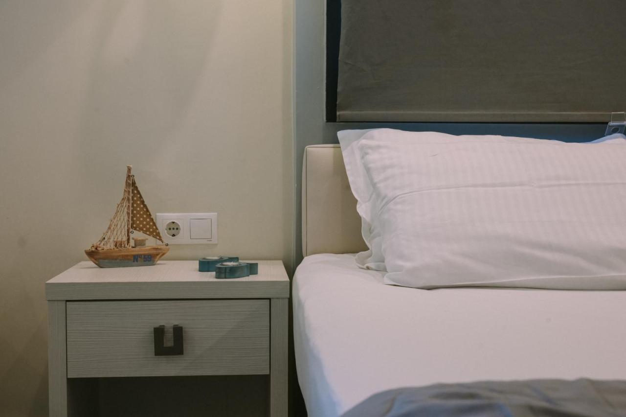 Blue Sea Boutique Apartments Olympiakí Aktí Ngoại thất bức ảnh